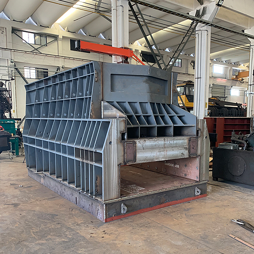  Container shear machine